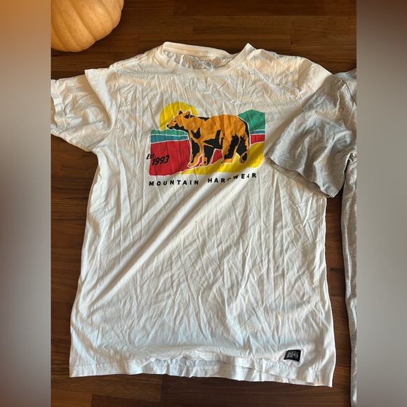 2 Mountain Hardwear Shirts, men’s M - Picture 4 of 15